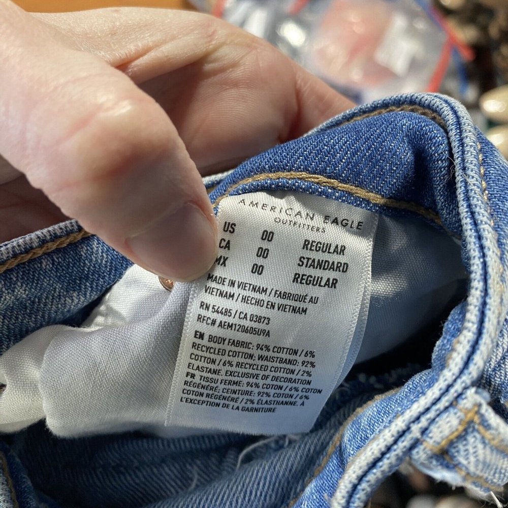American Eagle jeans women’s 00 blue mom high rise denim distressed casual - Picture 2 of 7